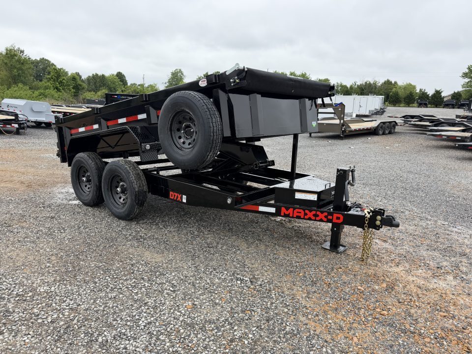 2027 MAXX-D D7B7212 in Dexter, KY