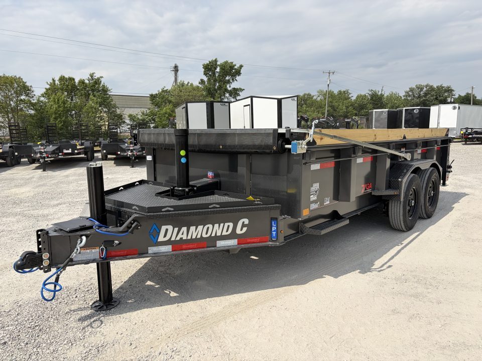 2026 Diamond C Trailers LPT in Woodburn, IN