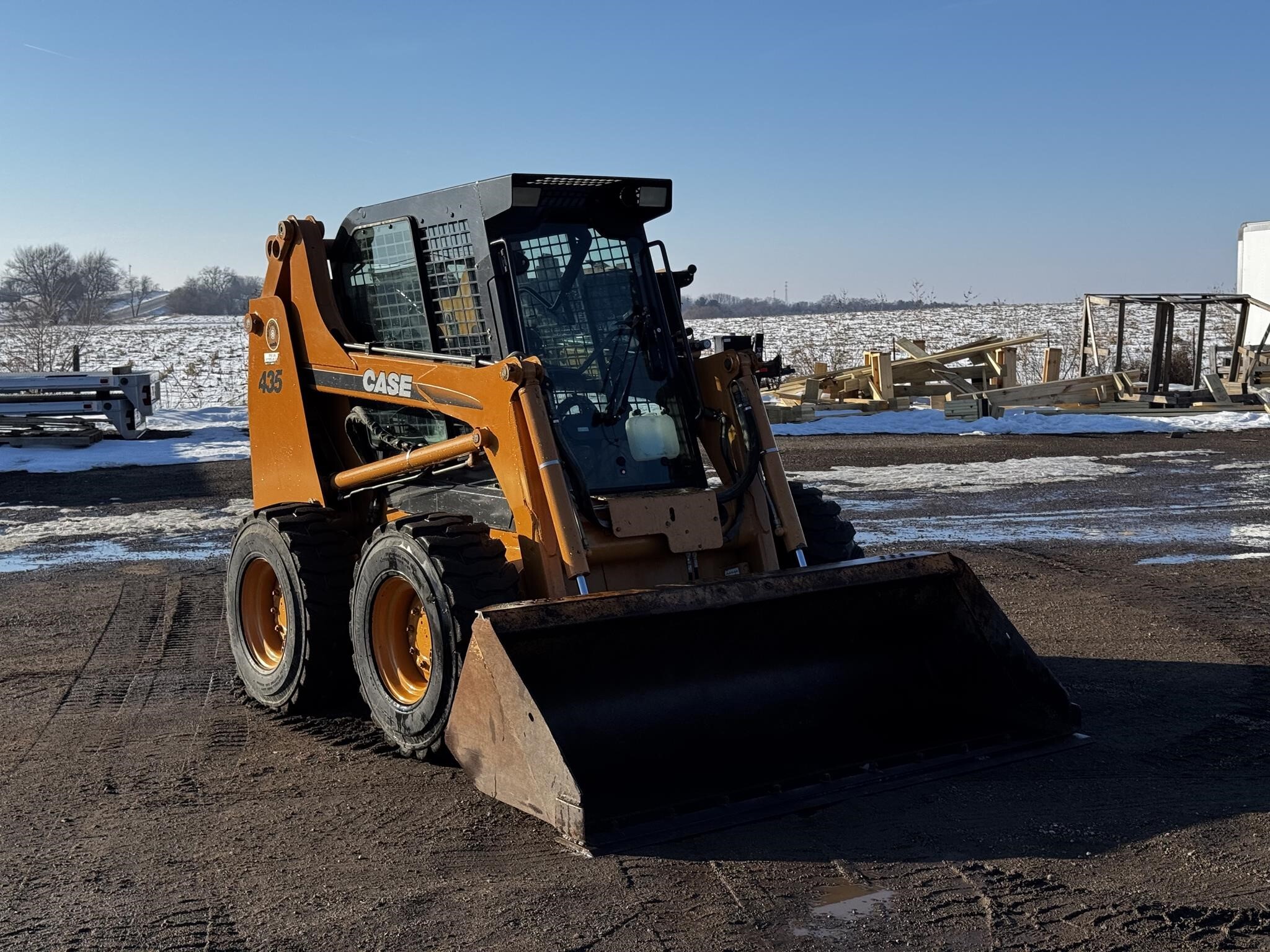 2008 CASE 435 in Pecatonica, IL
