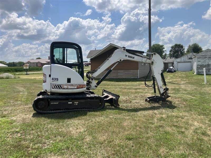 2005 BOBCAT 435 in Sigourney, IA