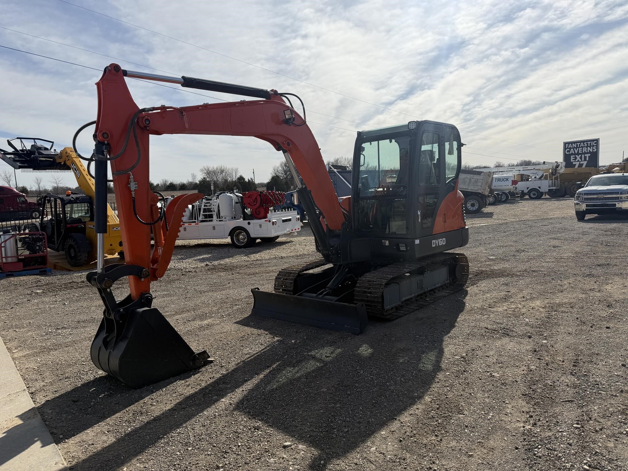 2025 LAND MOVER DY60 in Strafford, MO