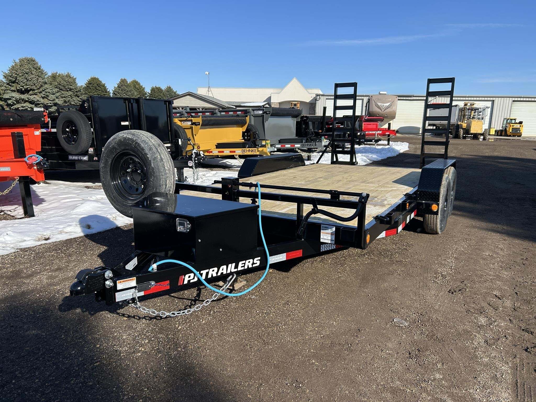 2026 PJ CE 83"X16' 10K EQUIPMENT FLATBED TRAILER in Pecatonica, IL