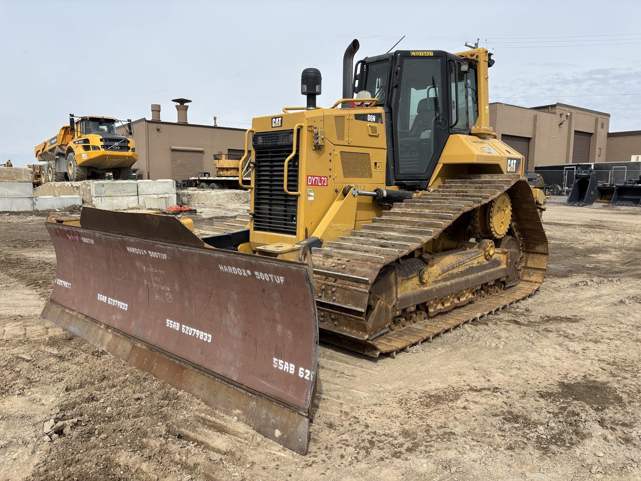 2019 CATERPILLAR D6N LGP in Butler, WI