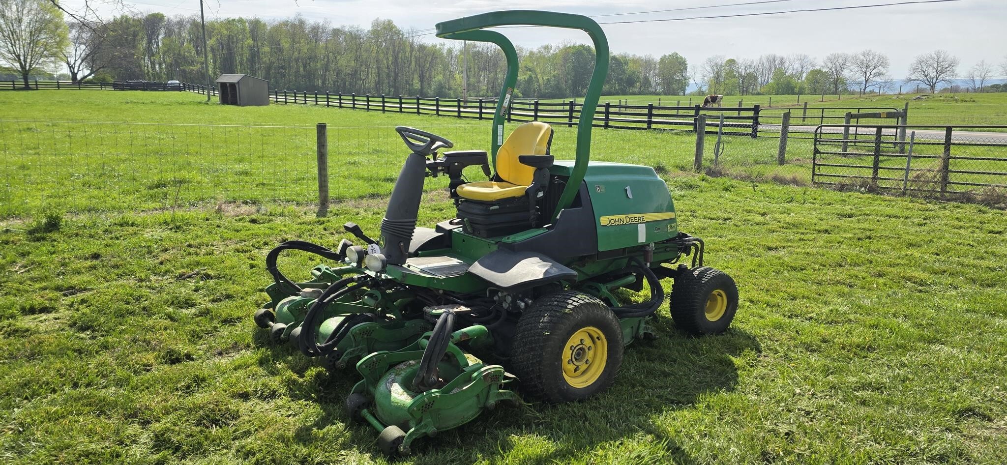 2008 JOHN DEERE 8800 in Chambersburg, PA