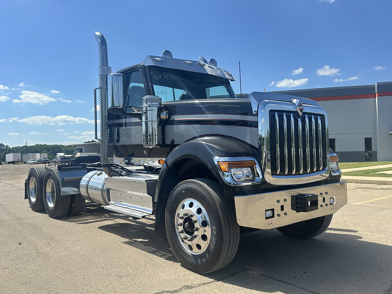 2027 INTERNATIONAL HX 520 in Columbus, MS