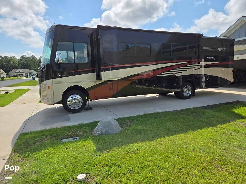 2019 Winnebago Vista LX 35F in crawfordville FL