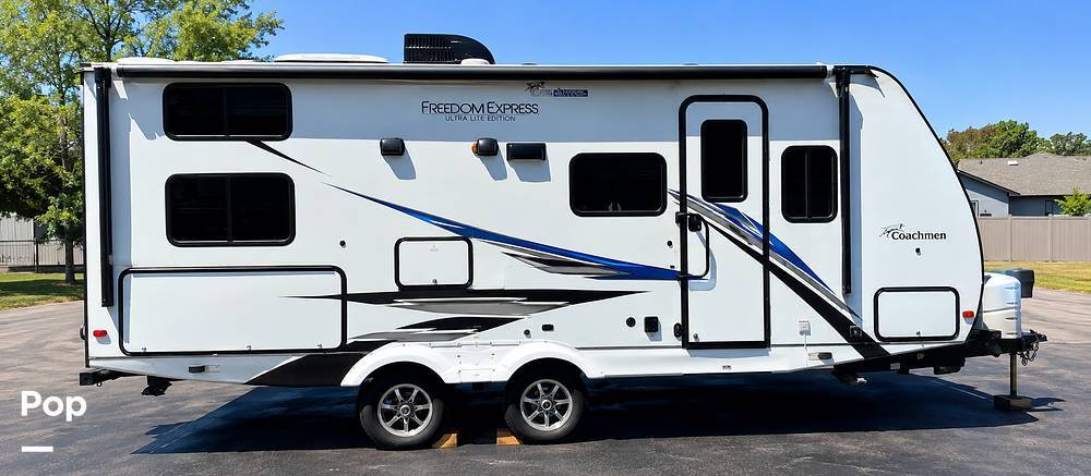 2021 Coachmen Freedom Express 238 BHS in reno NV