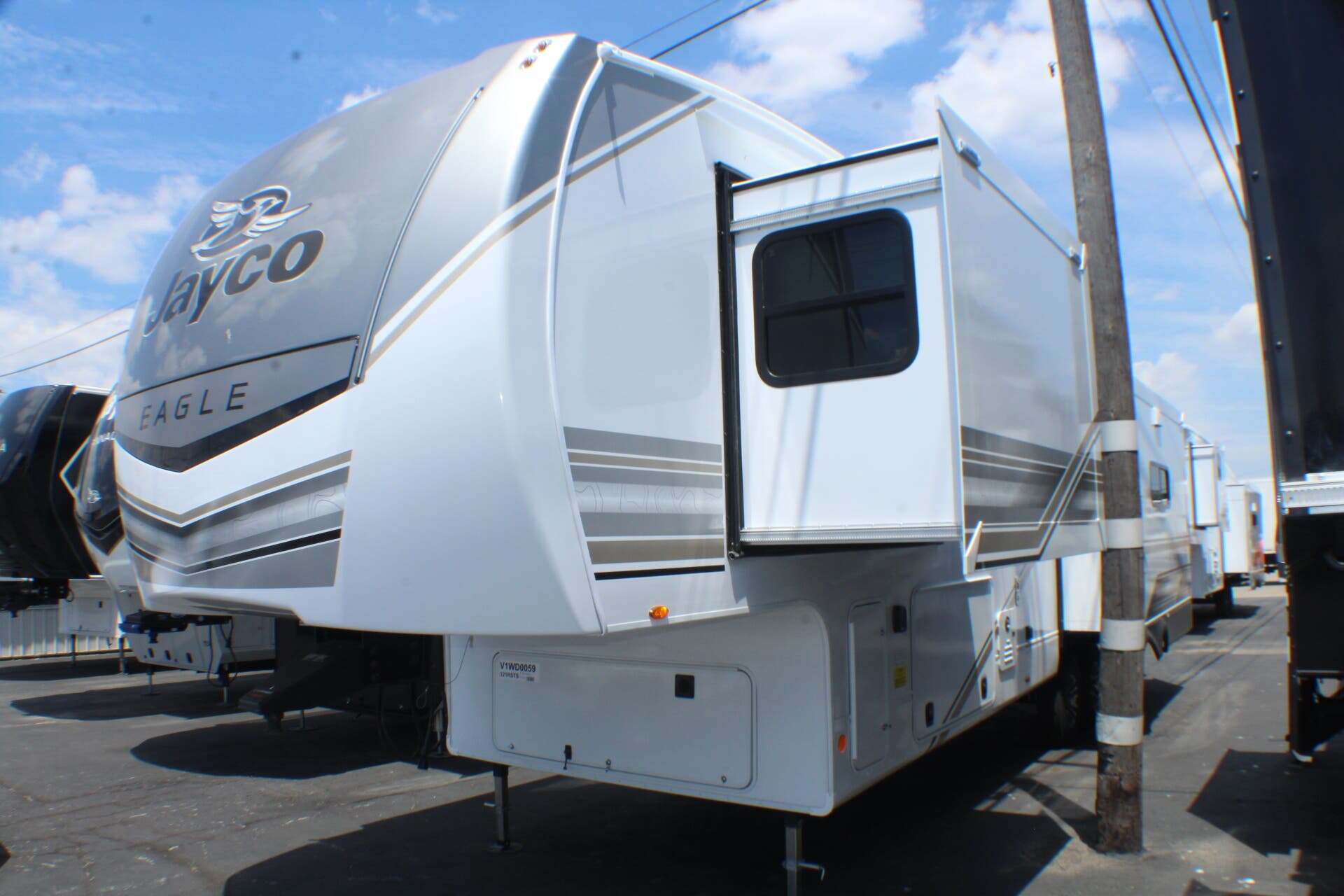 2027 Jayco Eagle 321RSTS in clyde OH