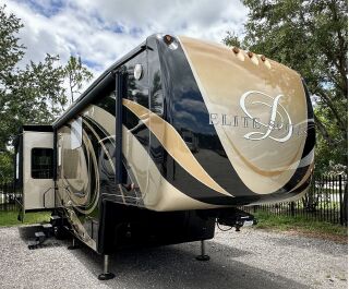 2016 DRV ELITE SUITES 39 DBRS3