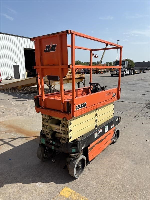 2020 JLG 1932R in Omaha, NE