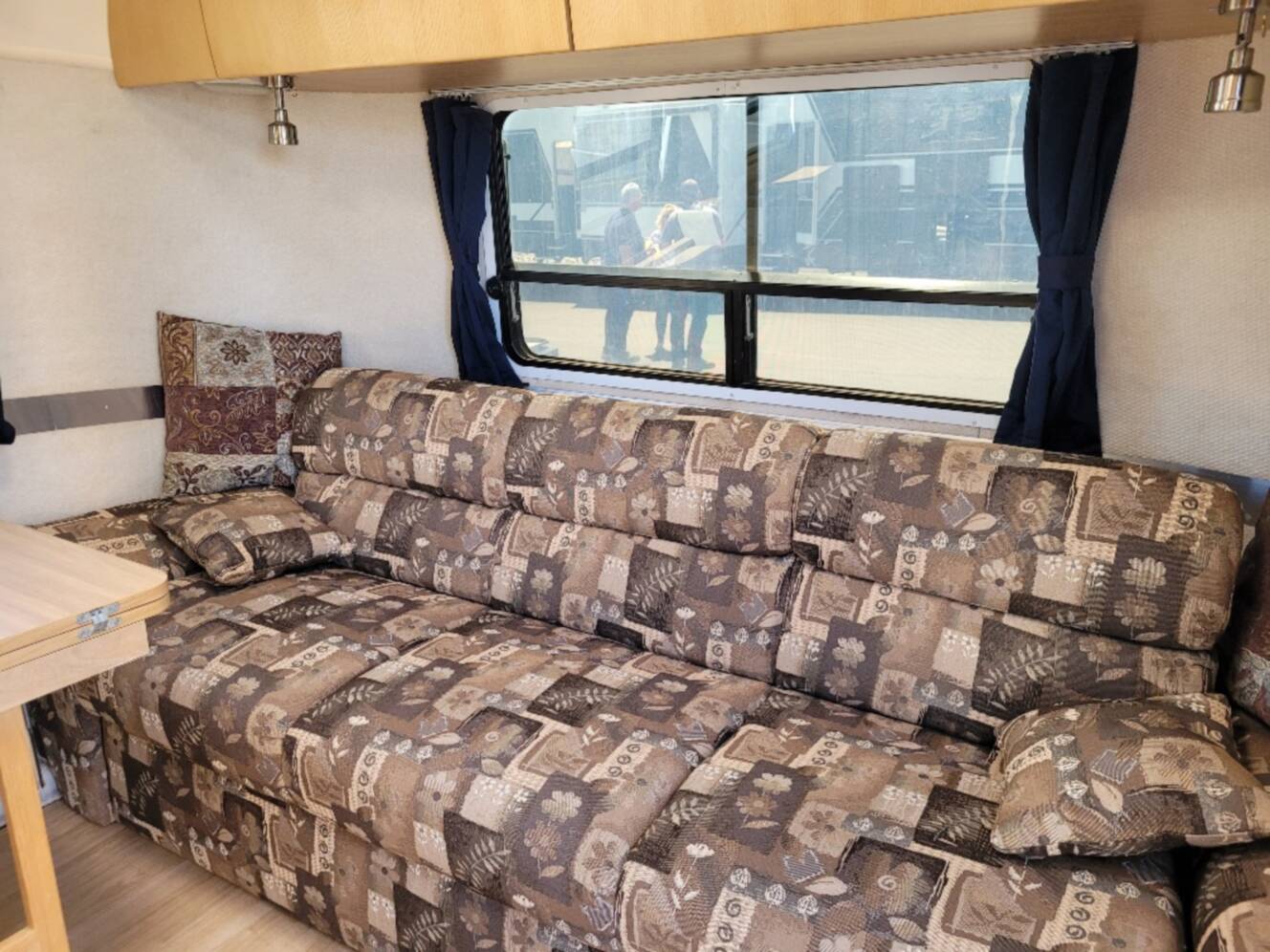 A photo of this 2006 Airstream Safari 25SS
