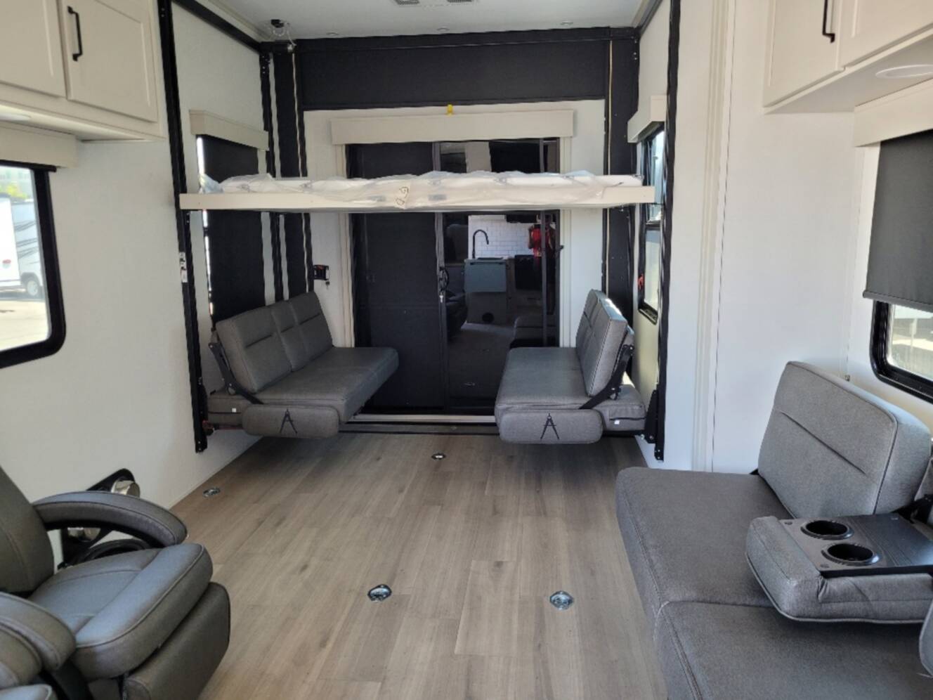 A photo of this 2026 Grand Design Momentum G-Class 325G