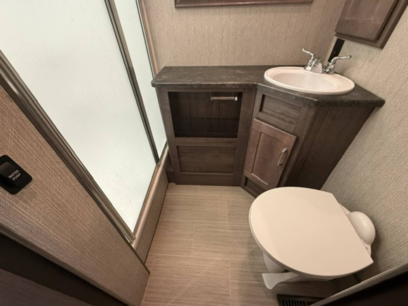 A photo of this 2021 Winnebago Adventurer 29B
