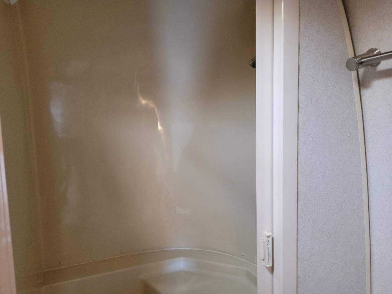 A photo of this 2006 Airstream Safari 25SS