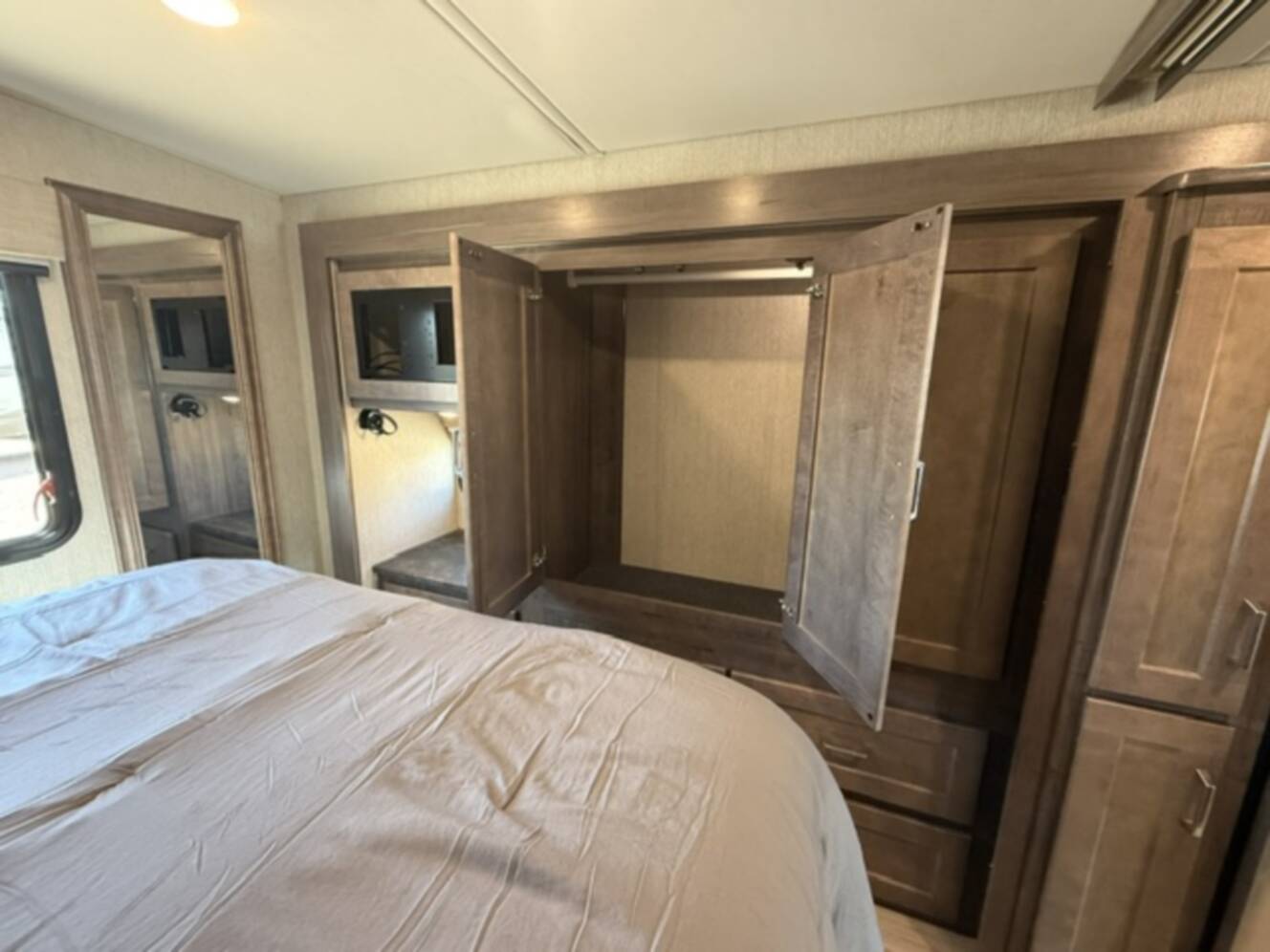A photo of this 2021 Winnebago Adventurer 29B
