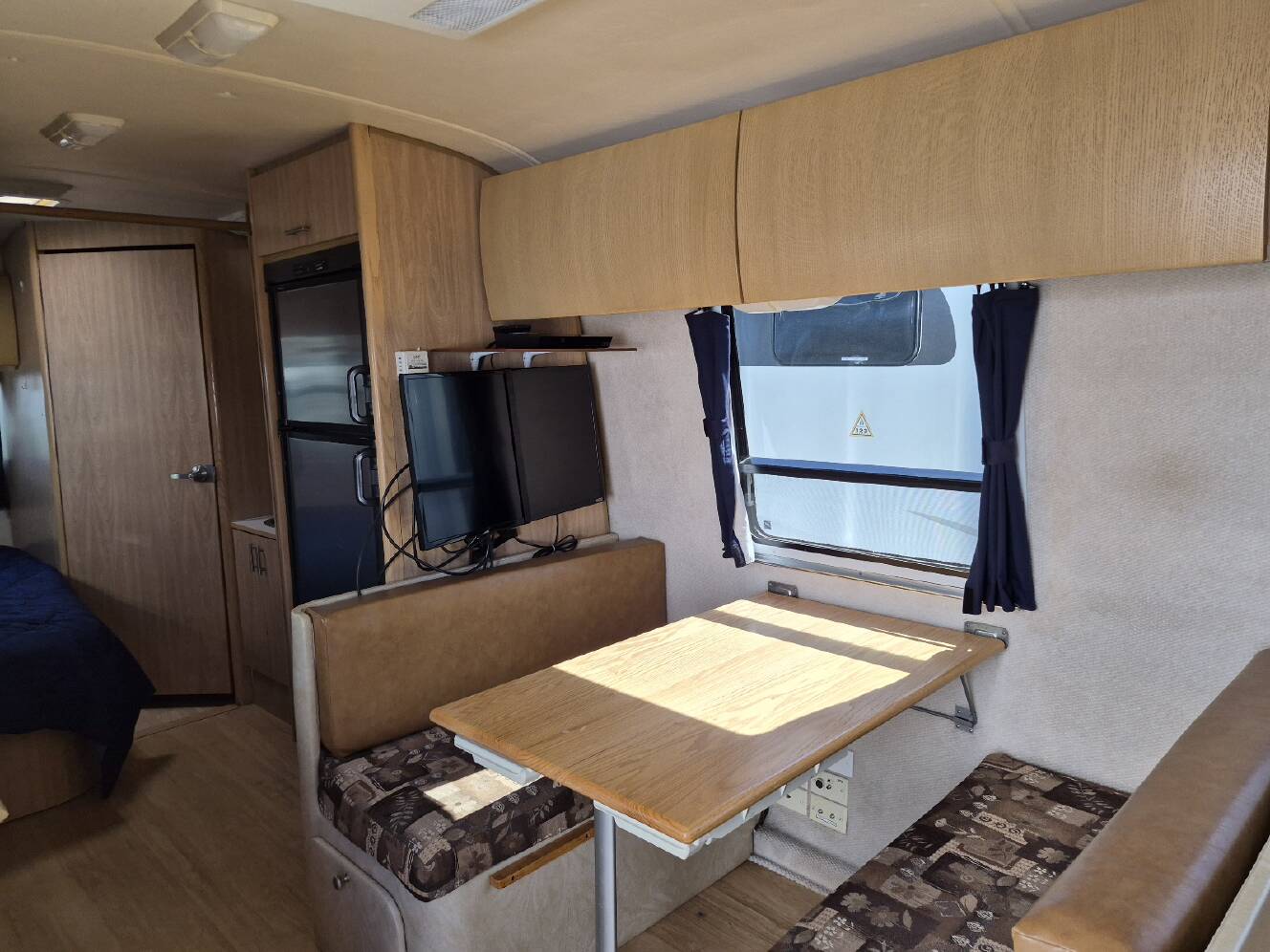 A photo of this 2006 Airstream Safari 25SS