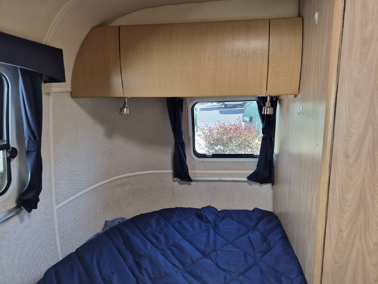 A photo of this 2006 Airstream Safari 25SS