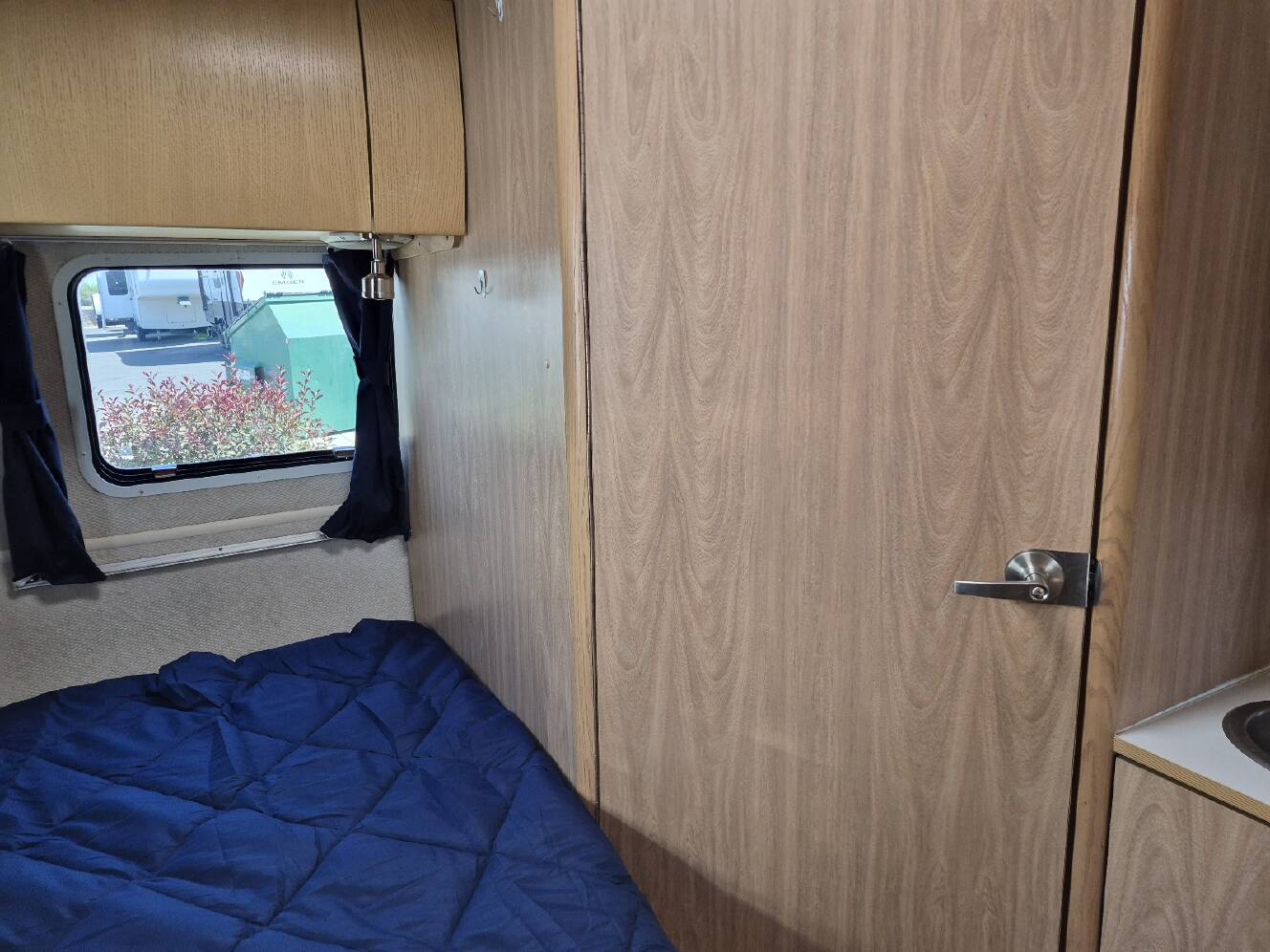 A photo of this 2006 Airstream Safari 25SS