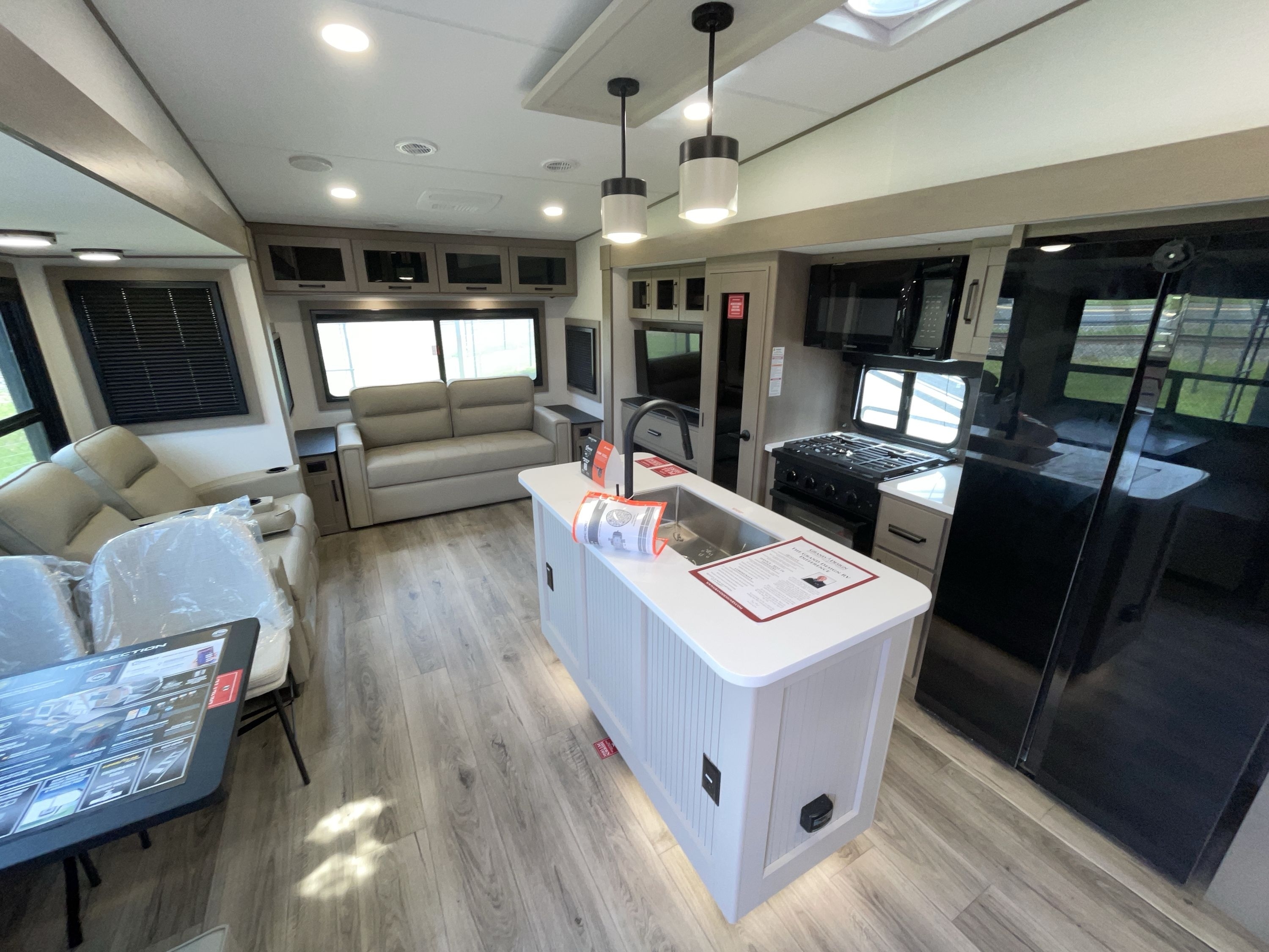 2026 Grand Design REFLECTION 303RLS in hillsboro OR