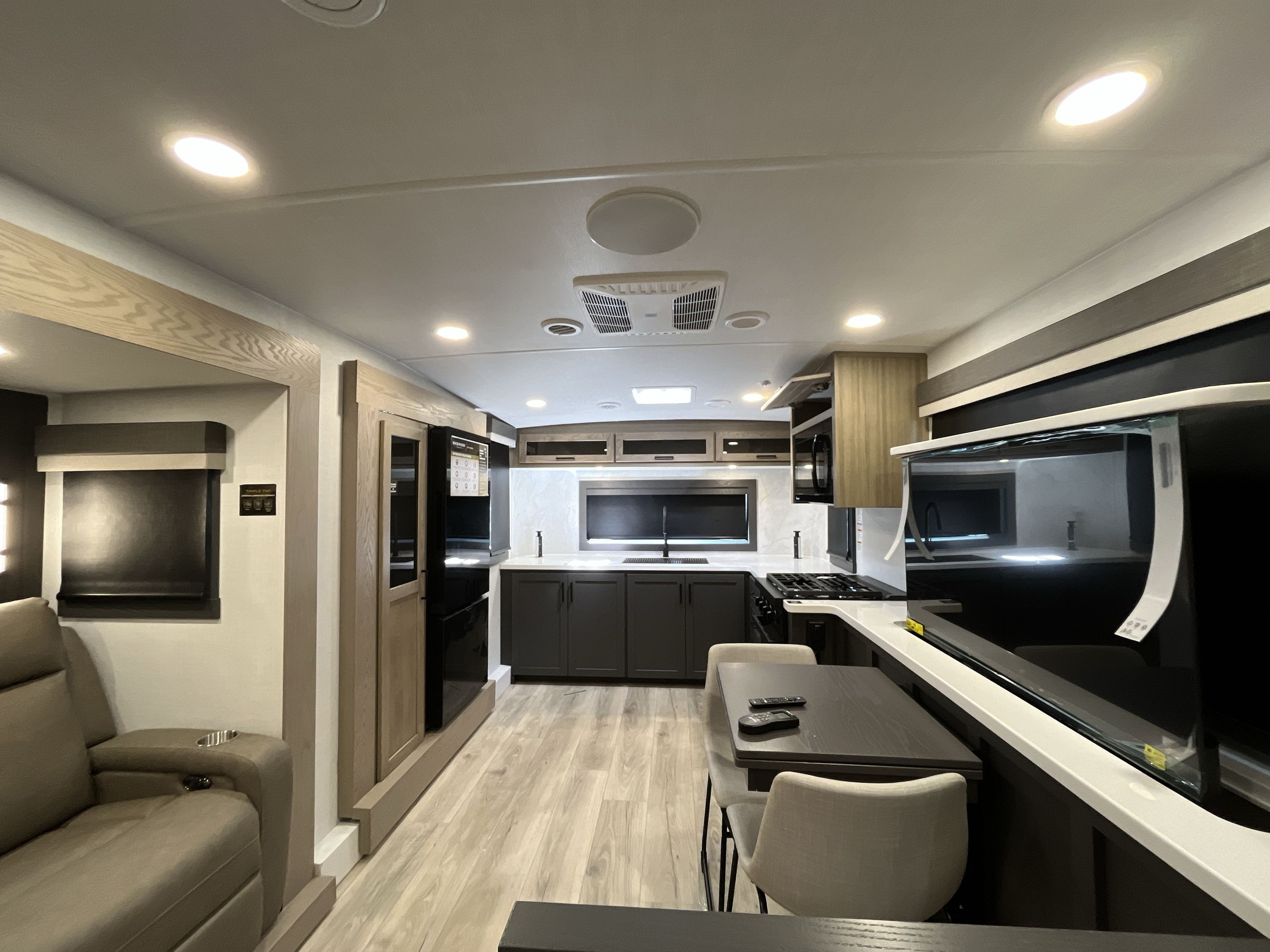2026 Forest River ROCKWOOD SIGNATURE 290SFK in morgan hill CA