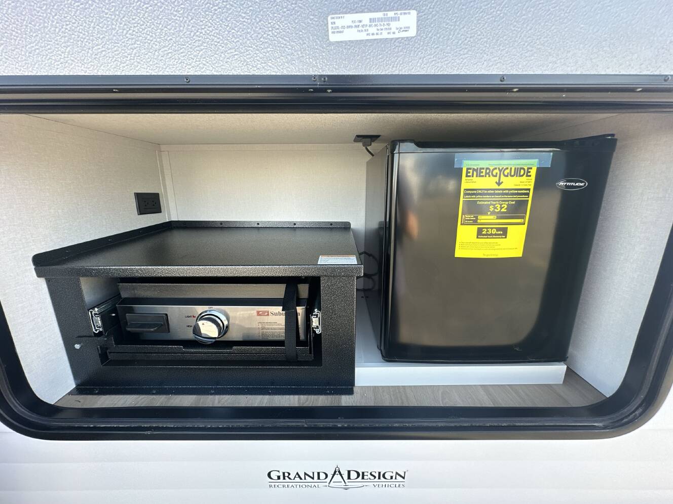 A photo of this 2027 Grand Design TRANSCEND 265BHT