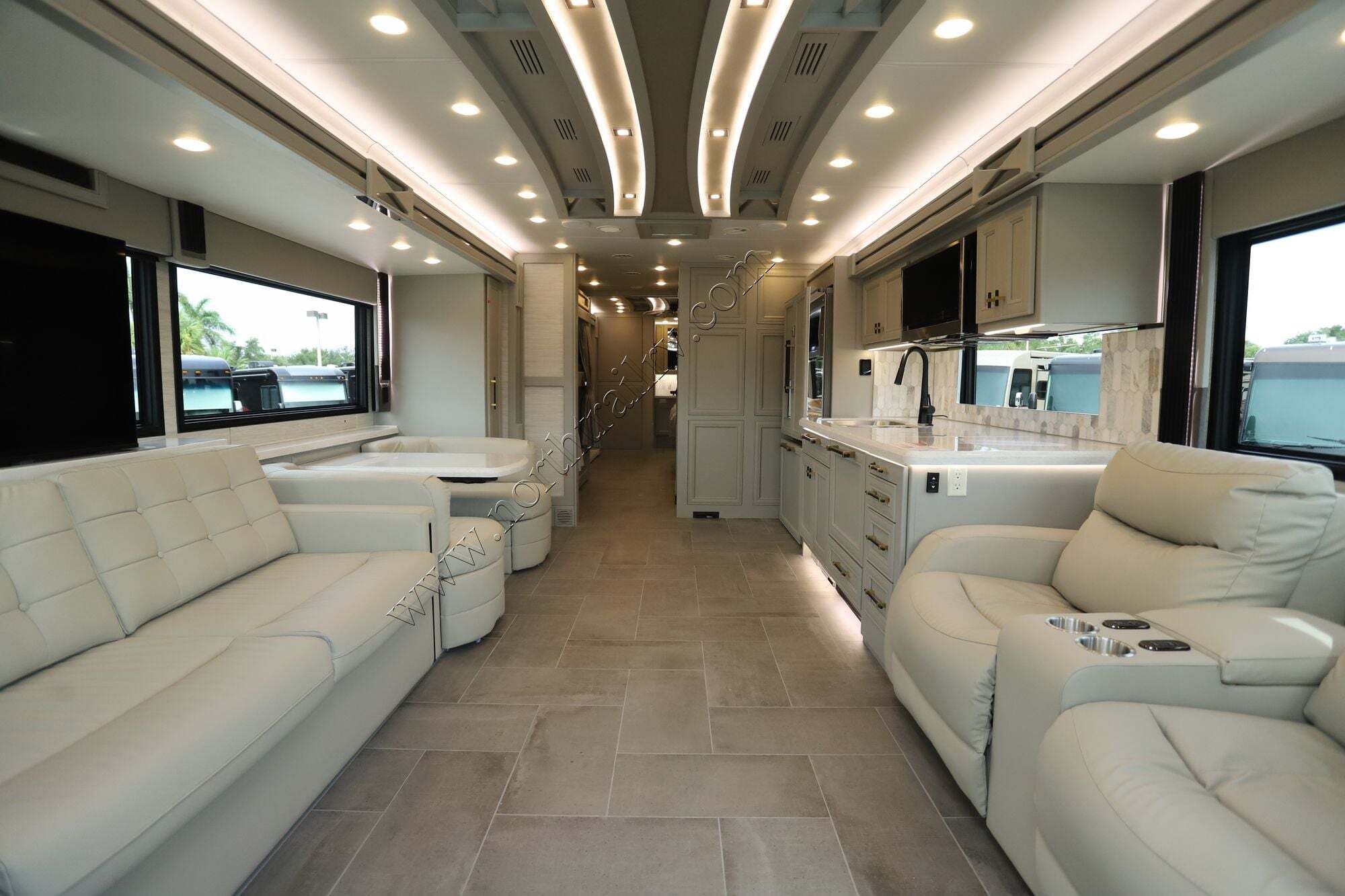 2026 Tiffin Motor Homes Allegro Bus 45BP in ft. myers FL