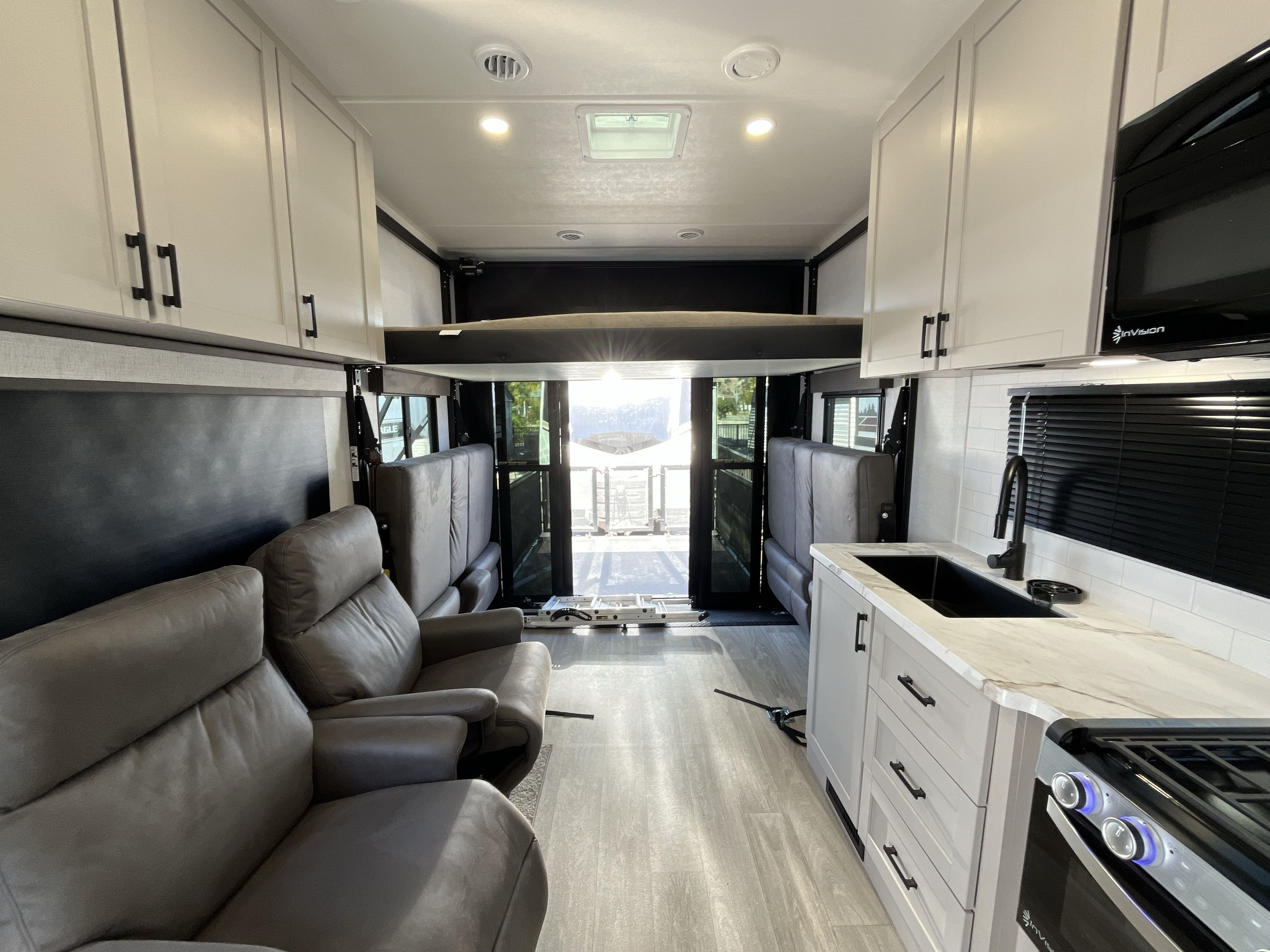 2027 Jayco SEISMIC 214 in morgan hill CA