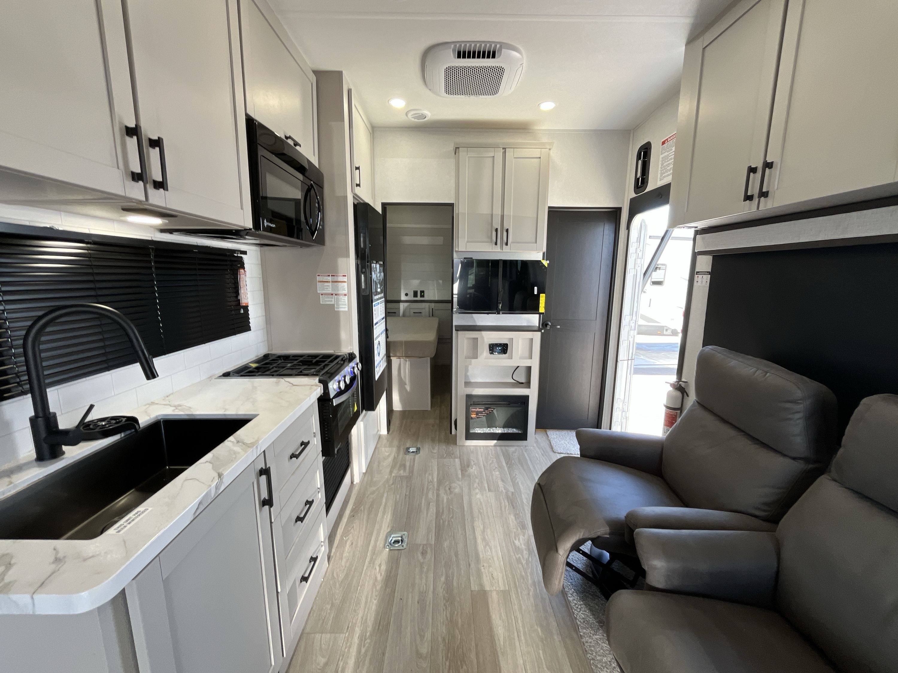 2027 Jayco SEISMIC 214 in morgan hill CA