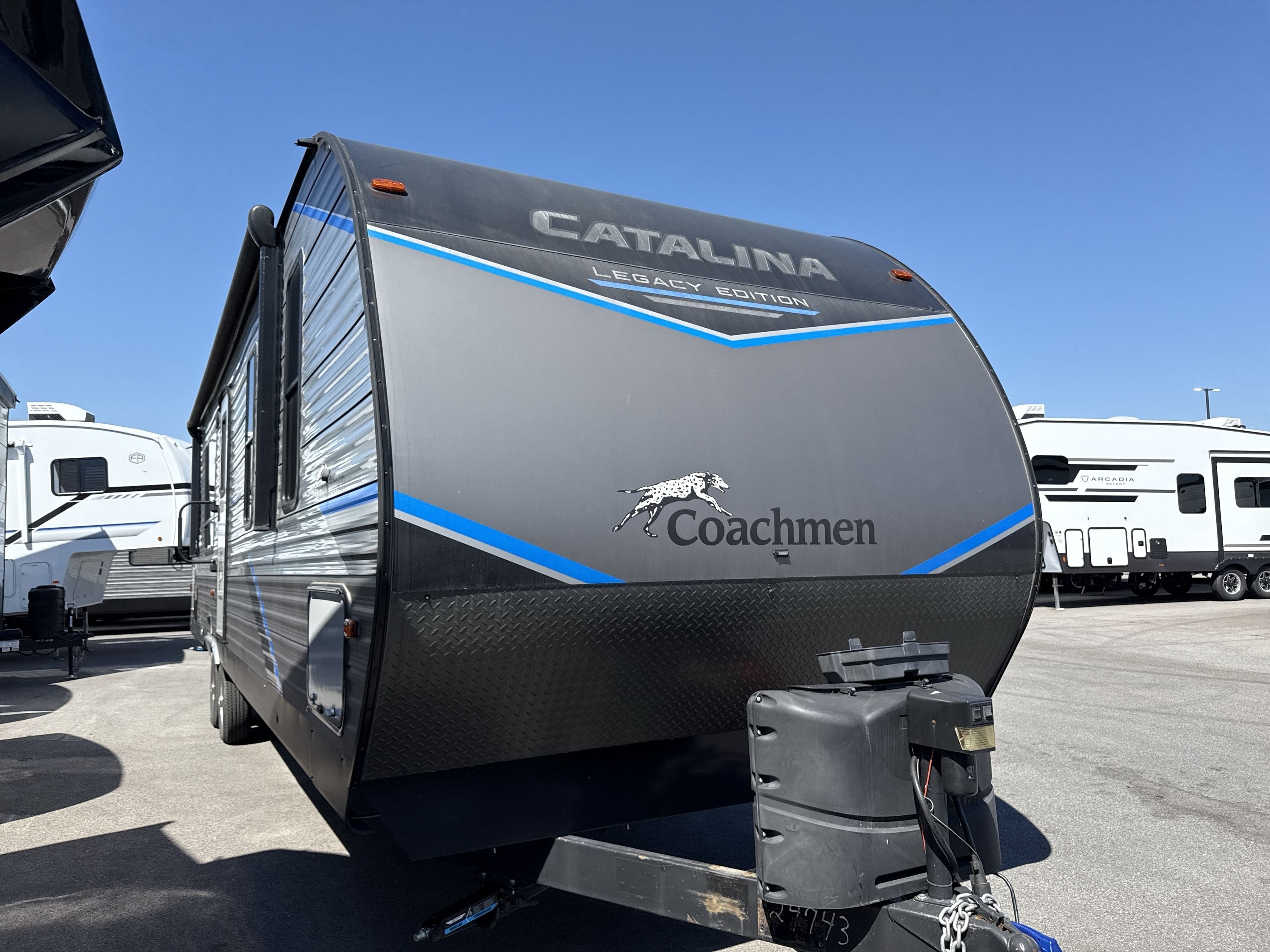 2022 Coachmen CATALINA LEGACY 303RKDS in kodak TN