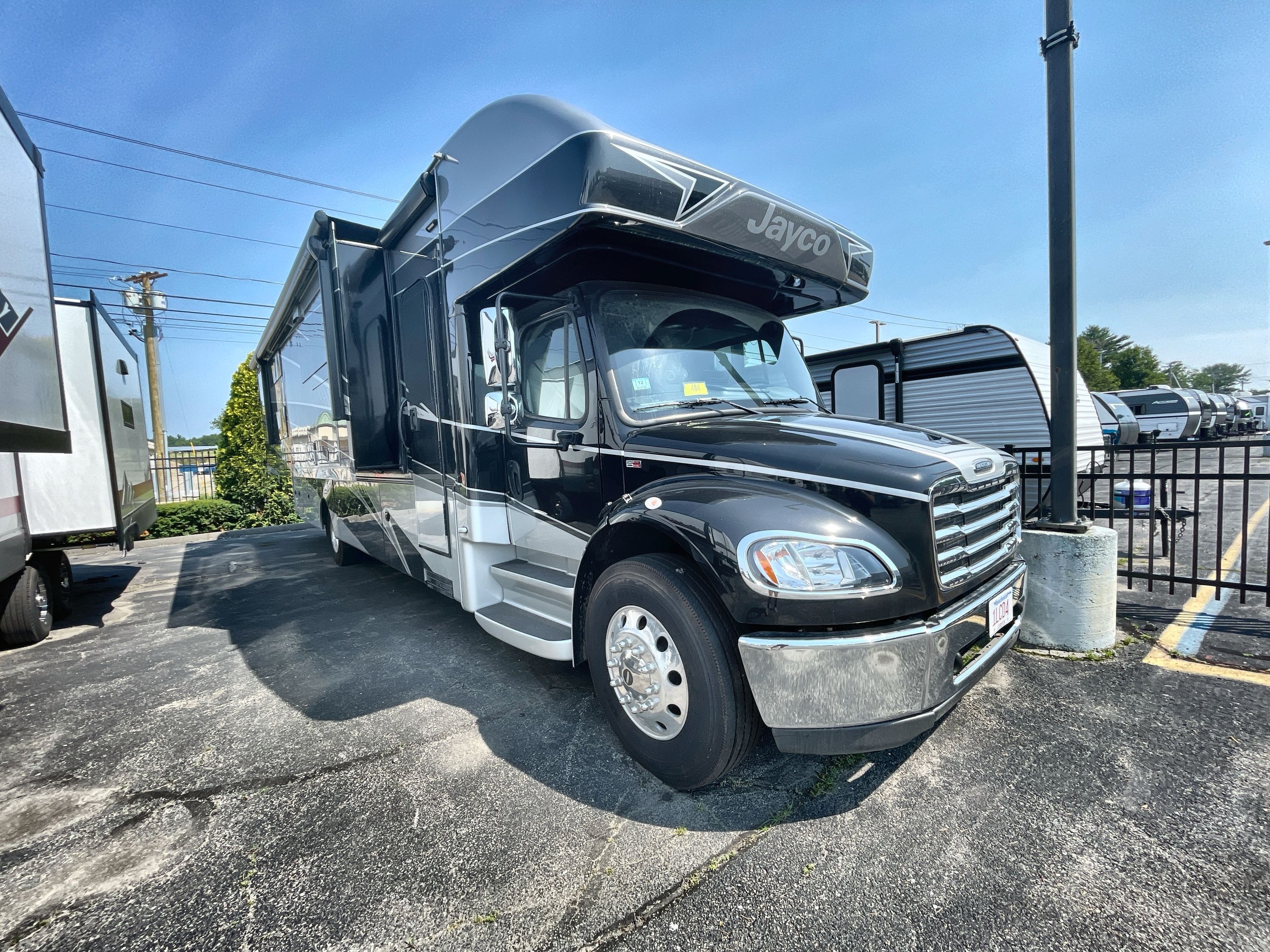 2026 Jayco SENECA 37L RV
