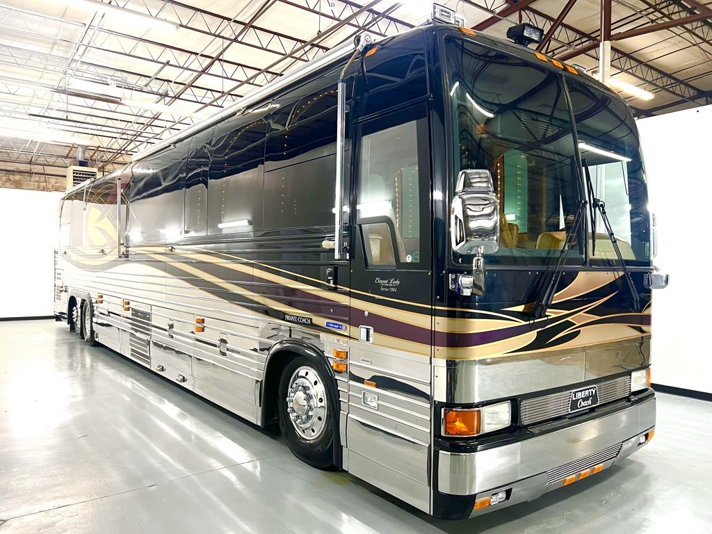 2004 Prevost LIBERTY ELEGANT LADY 45 XLII in dayton OH