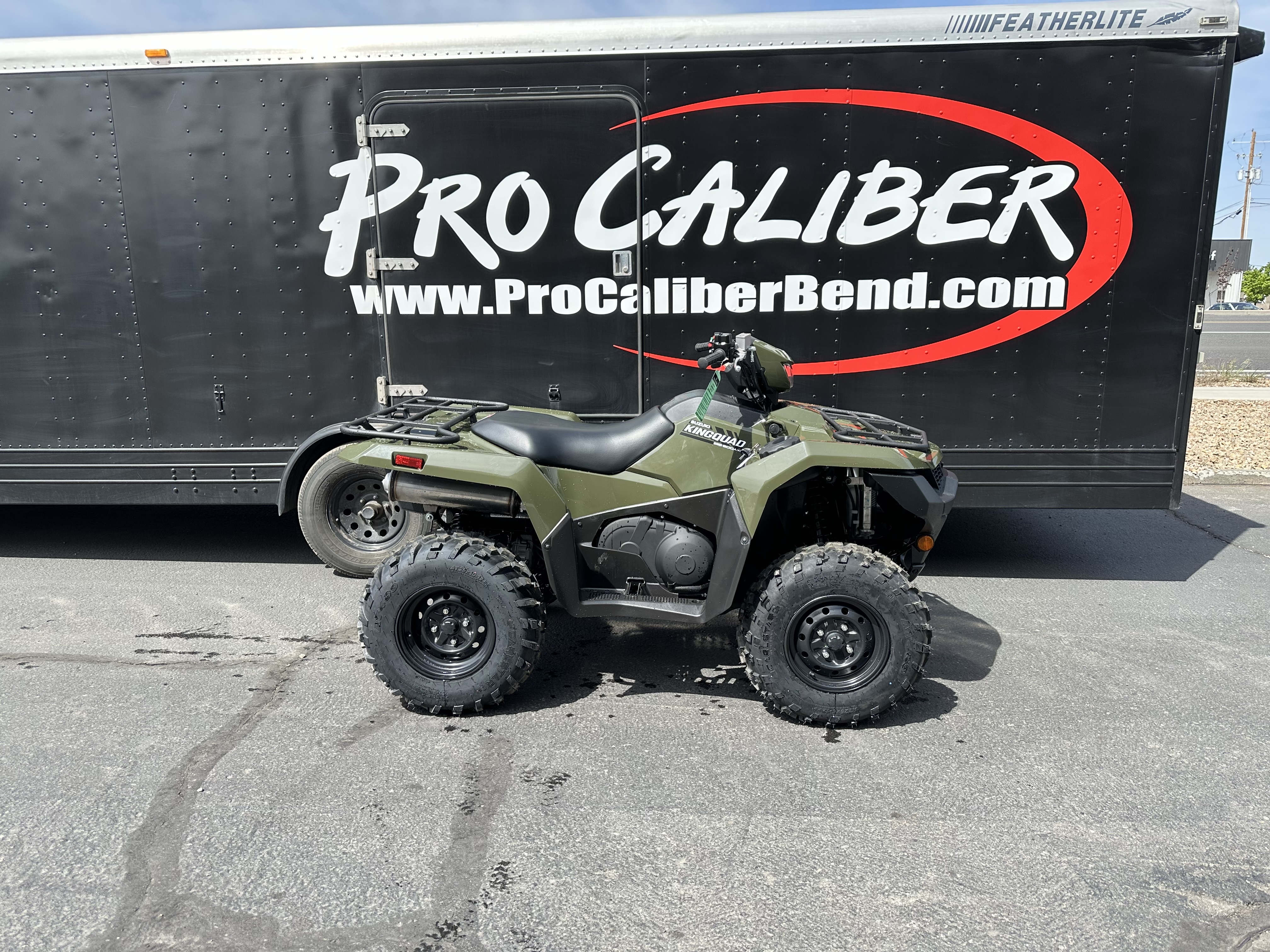 2026 Suzuki KINGQUAD 500AXi in bend OR