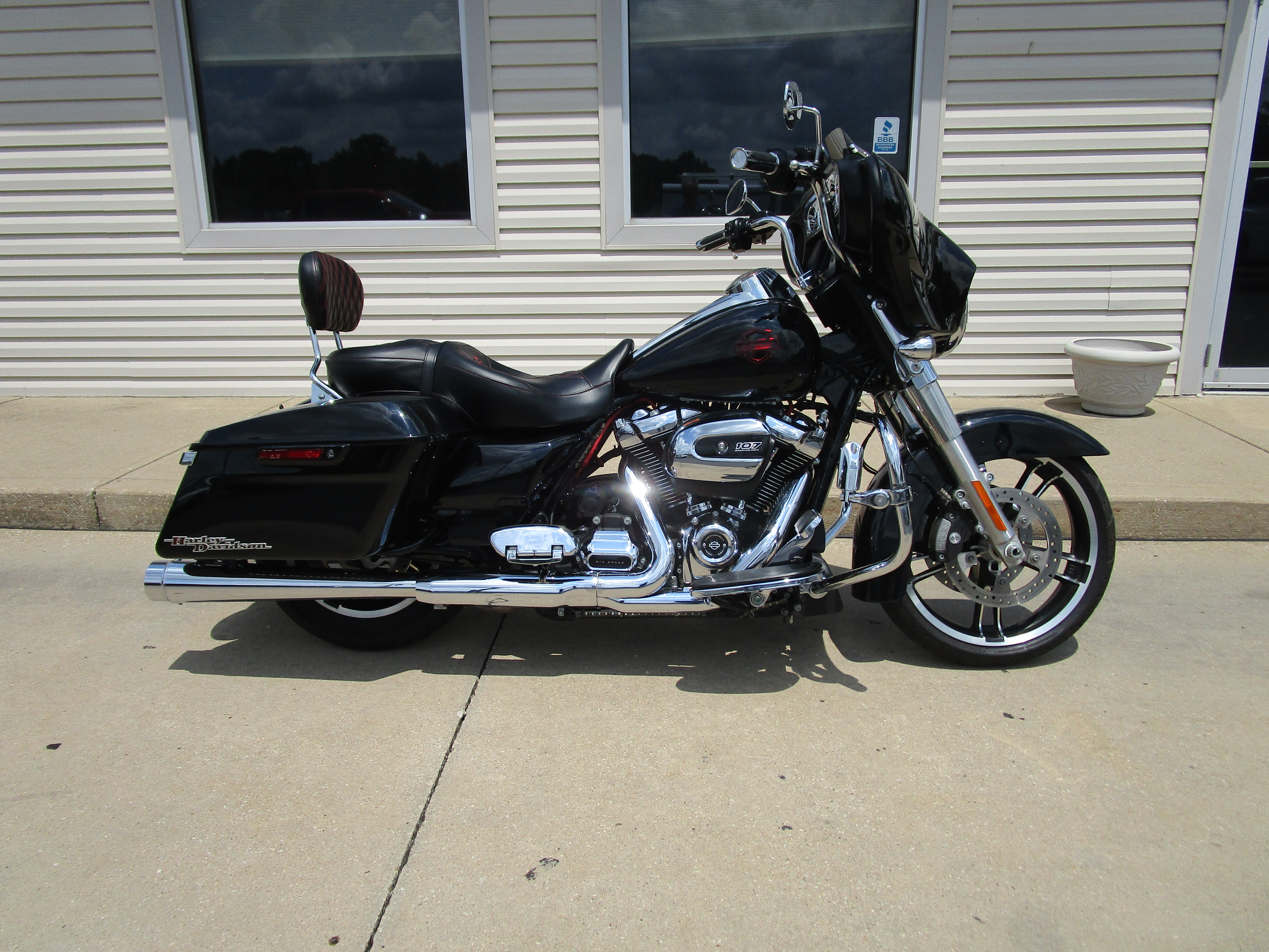 2019 Harley-Davidson STREET GLIDE FLHX FLHX in Akron, OH