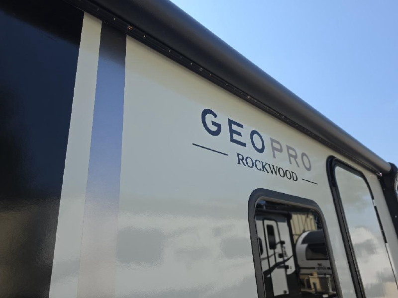 2026 FOREST RIVER Rockwood Geo Pro 11 LE