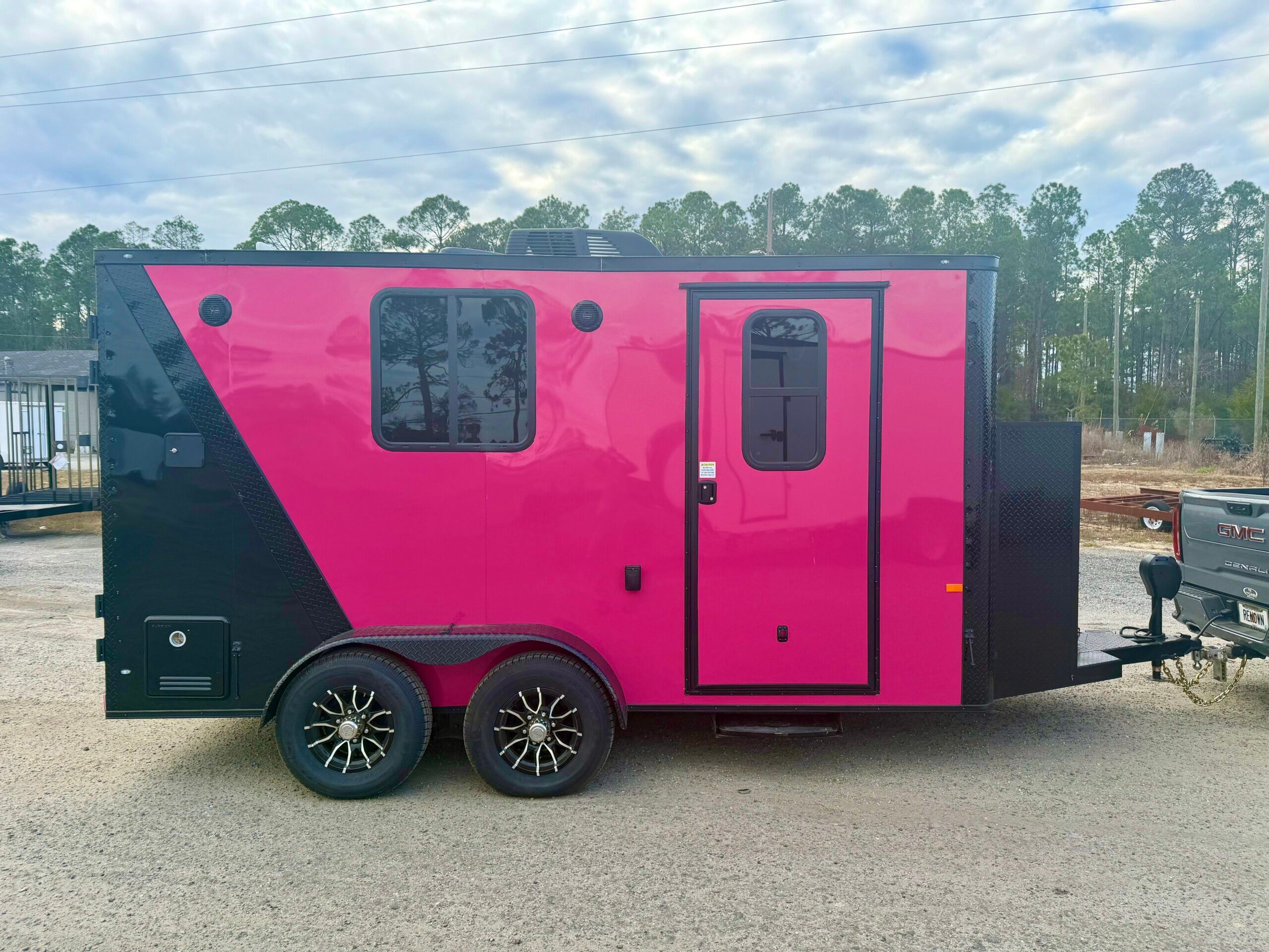 2026 7 X 14 TA Legacy Series | Pet Grooming Trailer in Douglas, GA