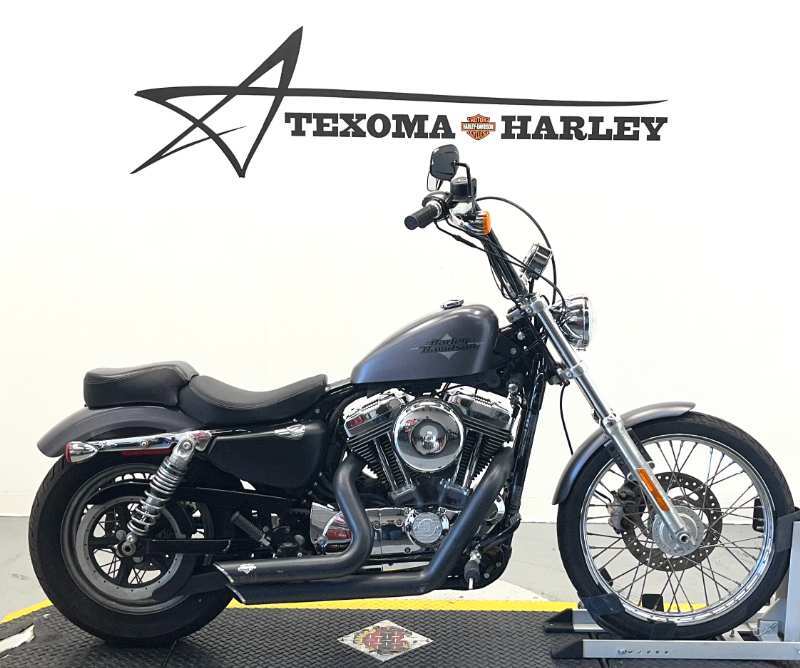 2016 Harley-Davidson SEVENTY-TWO XL1200V in Sherman, TX