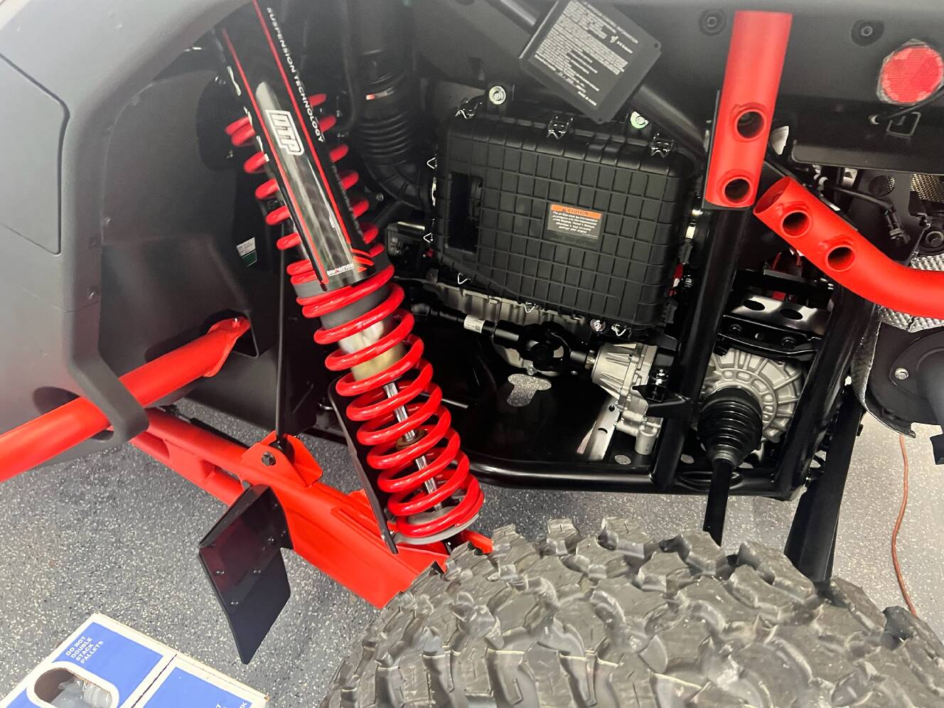 A photo of this 2026 Segway Powersports Super Villain SX20T