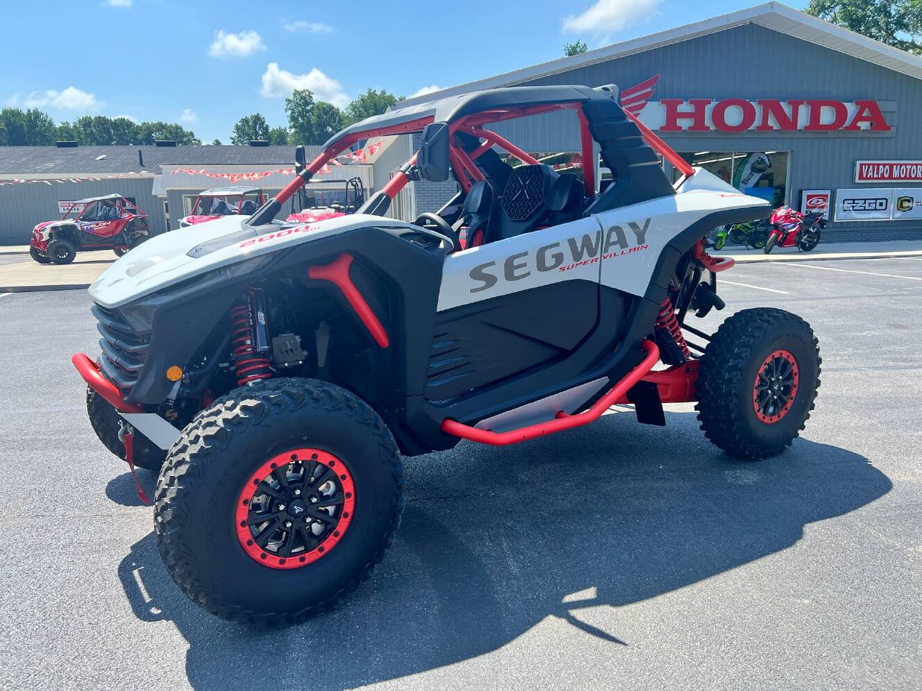 A photo of this 2026 Segway Powersports Super Villain SX20T