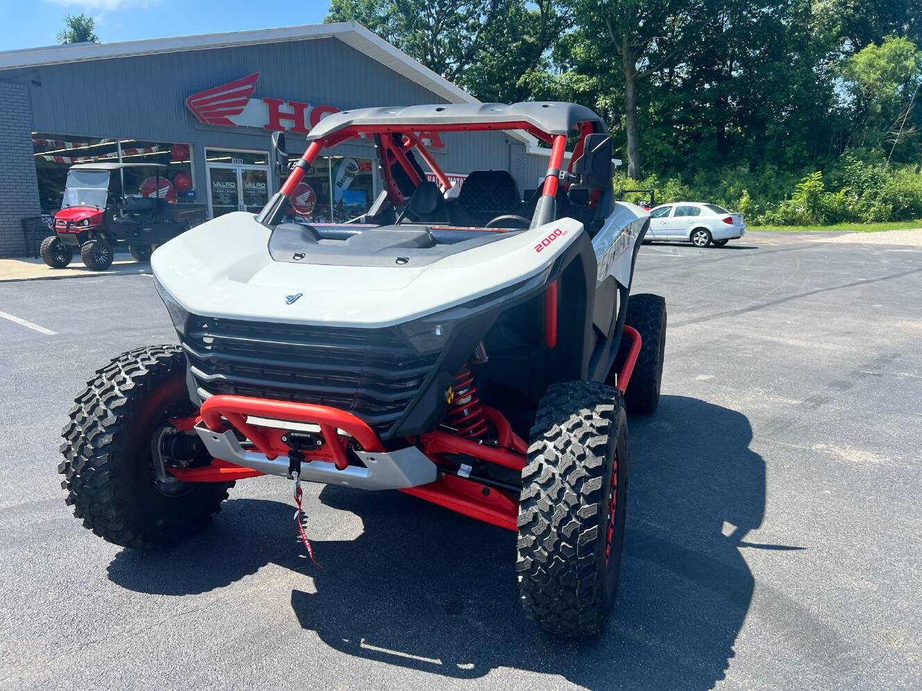 A photo of this 2026 Segway Powersports Super Villain SX20T