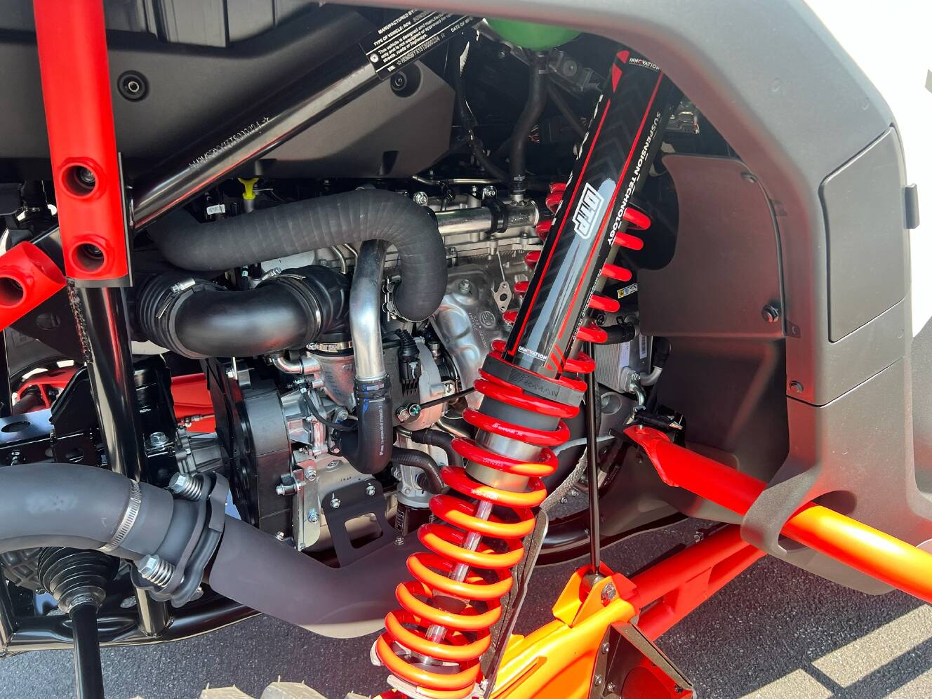A photo of this 2026 Segway Powersports Super Villain SX20T