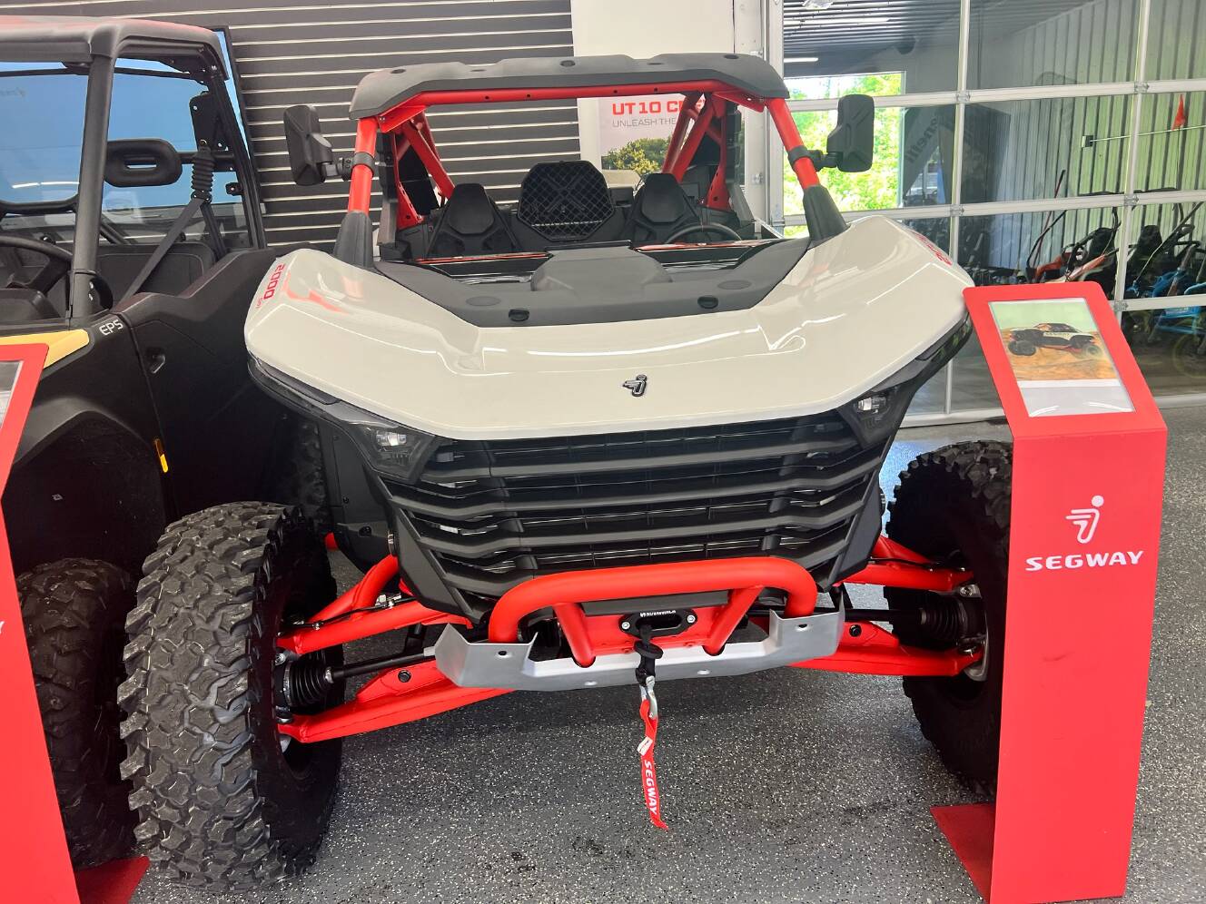 A photo of this 2026 Segway Powersports Super Villain SX20T