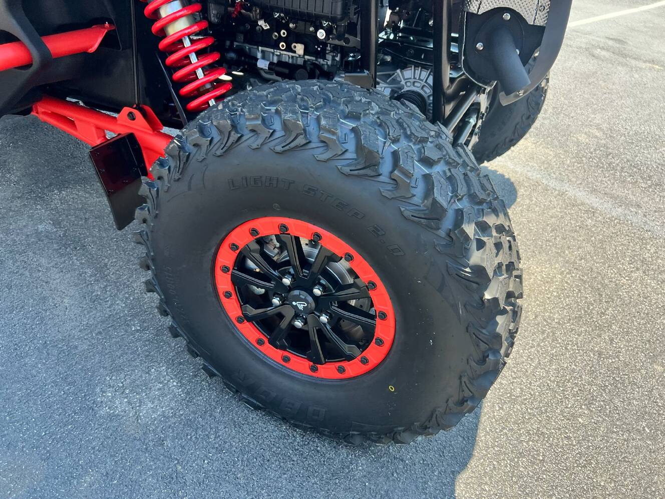 A photo of this 2026 Segway Powersports Super Villain SX20T