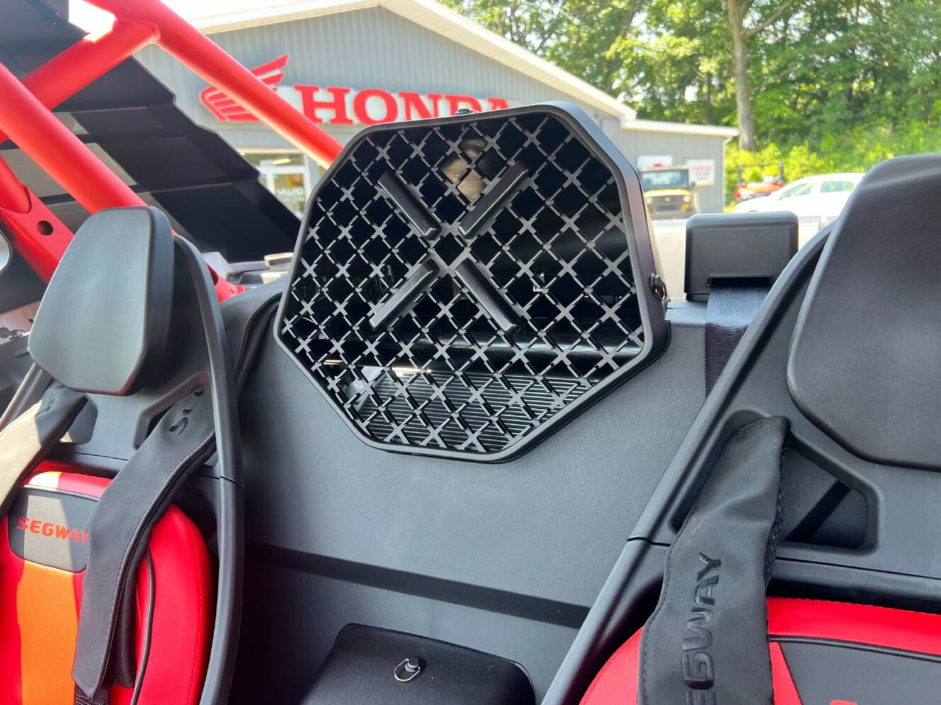 A photo of this 2026 Segway Powersports Super Villain SX20T