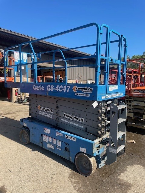 2019 GENIE GS4047 - Electric Scissor 40 ft. (Nar45-47in.) in Lakewood, NJ