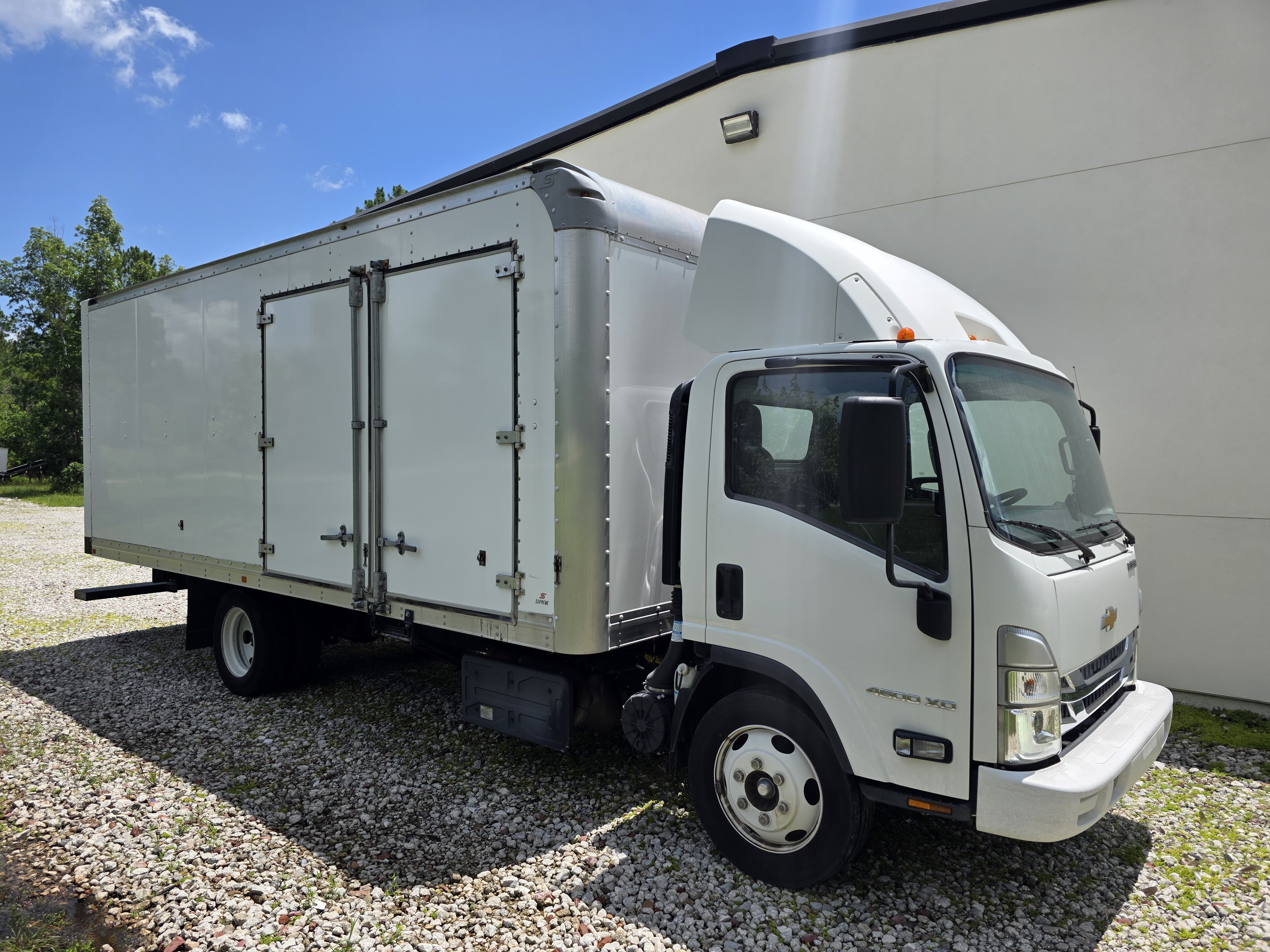 2023 CHEVROLET LOW CAB FORWARD 4500 HD in Ormond Beach, FL