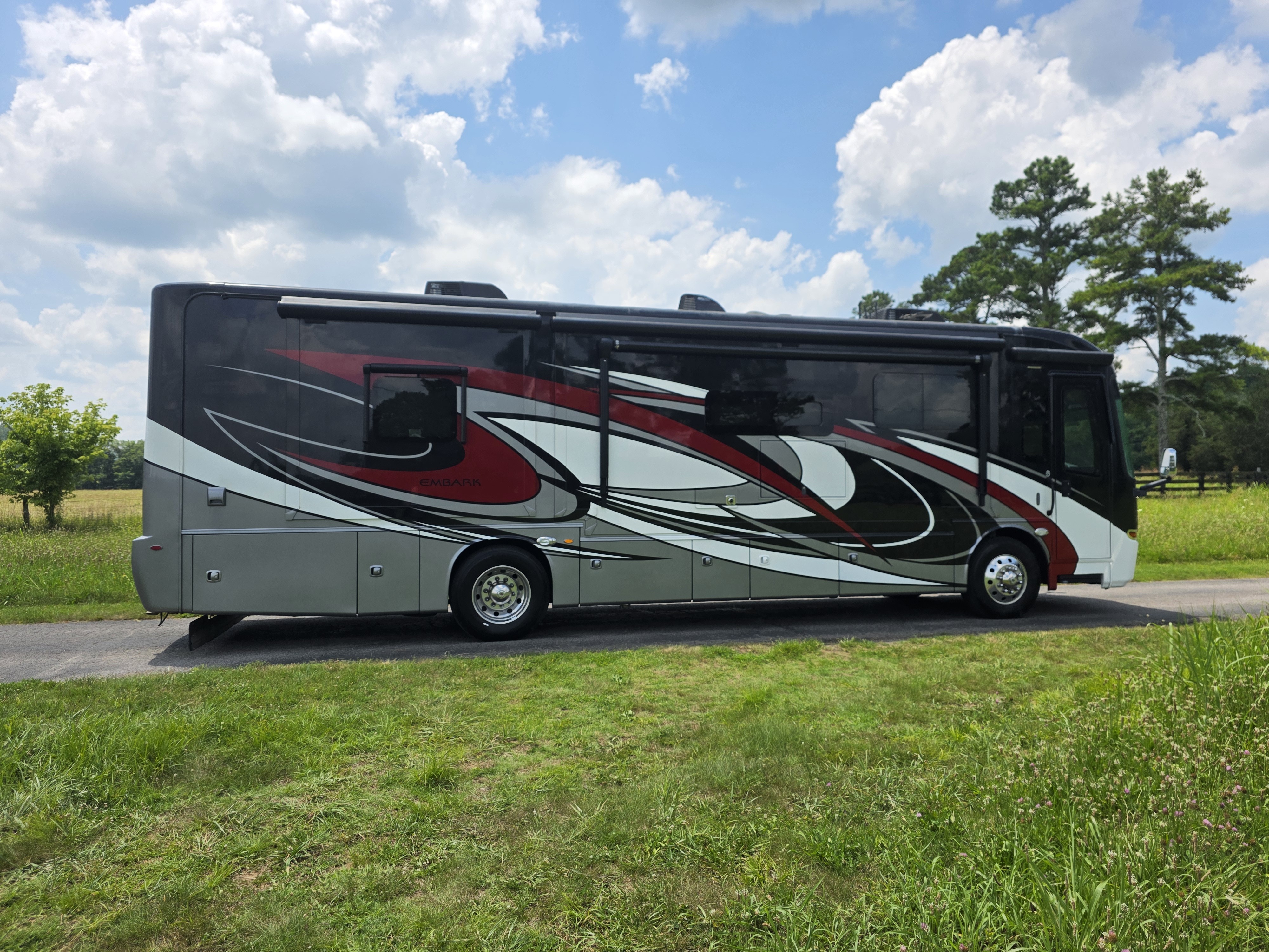 2021 Jayco EMBARK 37K RV
