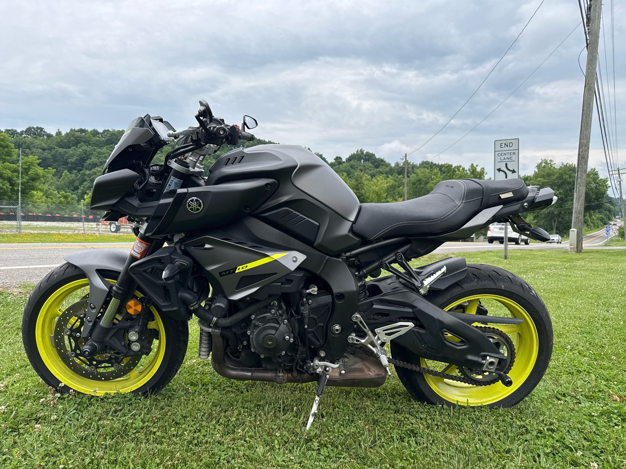 2018 Yamaha MT-10 10 in Mineral Wells, WV