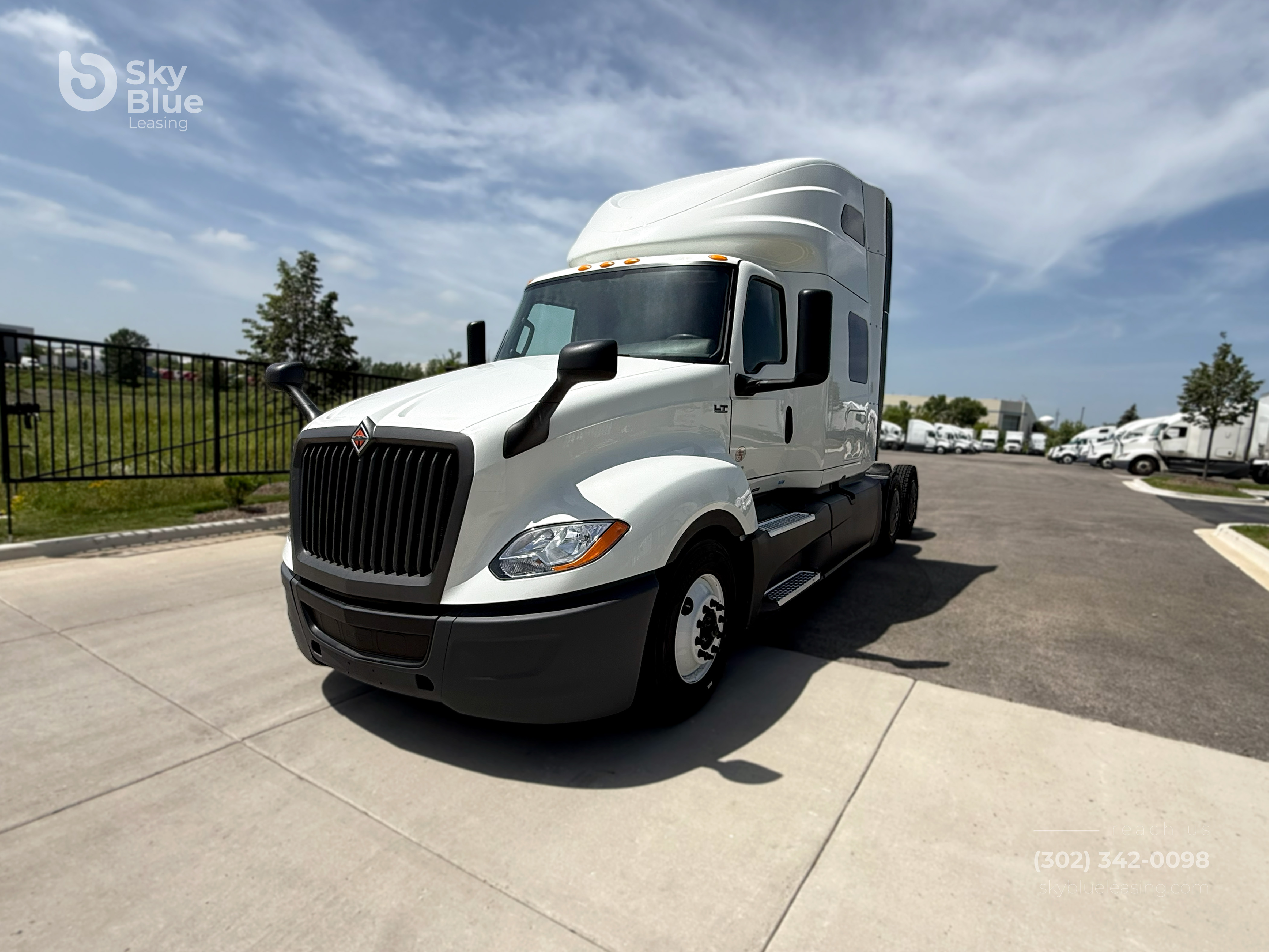 2024 INTERNATIONAL LT625 in Elgin, IL