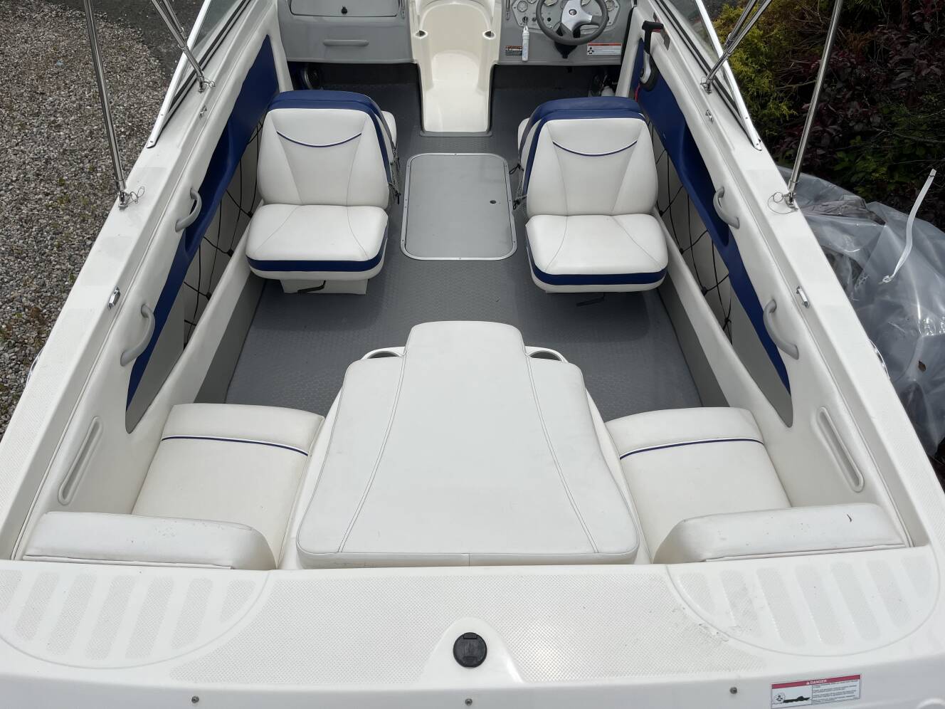 A photo of this 2008 Bayliner 195 Discovery