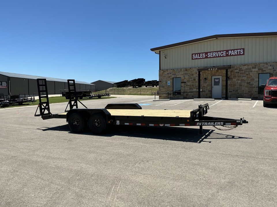 2027 PJ Trailers CC in Willow Park, TX